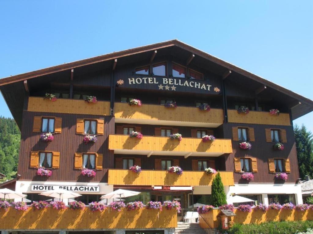Hotel Bellachat La Clusaz Exterior photo