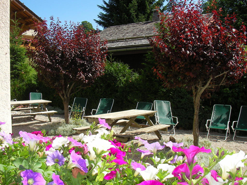 Hotel Bellachat La Clusaz Exterior photo